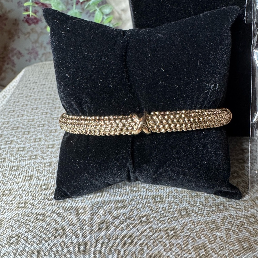 Park Lane Gold Jewelry Set - Picture 5 of 6